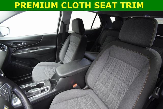 Photo of 2022 Summit White Chevrolet Equinox