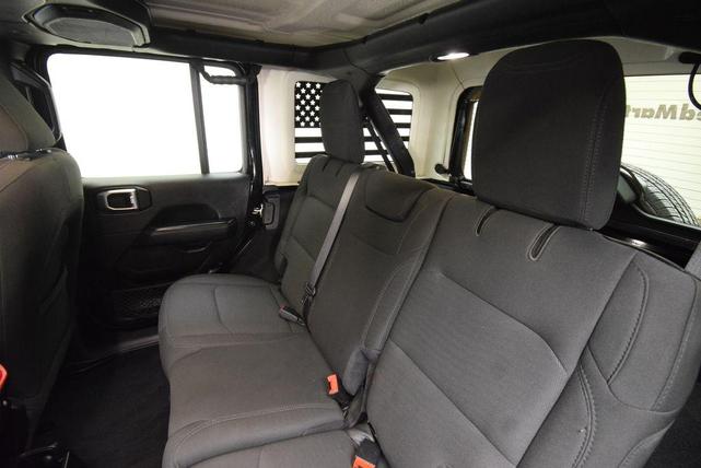 Photo of 2020 Black Clearcoat Jeep Wrangler Unlimited