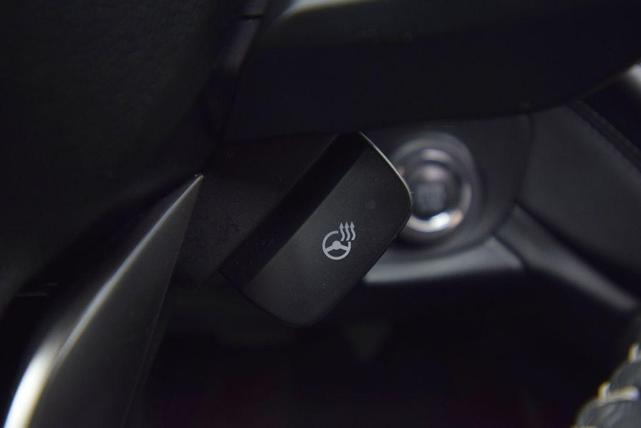 Photo of 2025 Crystal White Pearl Subaru Outback