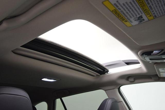 Photo of 2025 Crystal White Pearl Subaru Outback