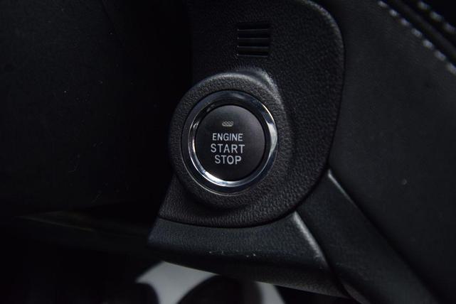 Photo of 2025 Crystal White Pearl Subaru Outback