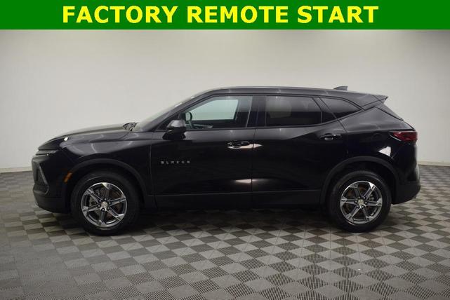 Photo of 2023 Black Chevrolet Blazer