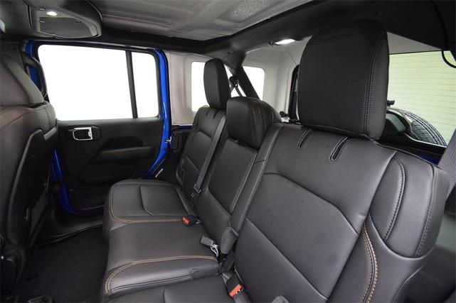 Photo of 2025 Hydro Blue Pearl Jeep Wrangler