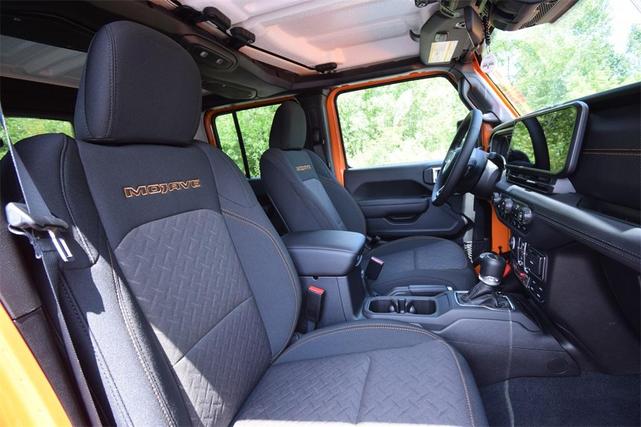 Photo of 2025 JOOSE Jeep Gladiator