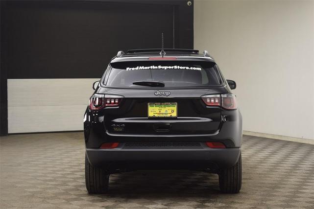 Photo of 2025 Diamond Black Jeep Compass