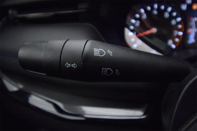 Photo of 2025 Diamond Black Jeep Compass