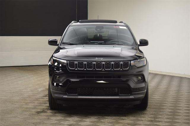 Photo of 2025 Diamond Black Jeep Compass