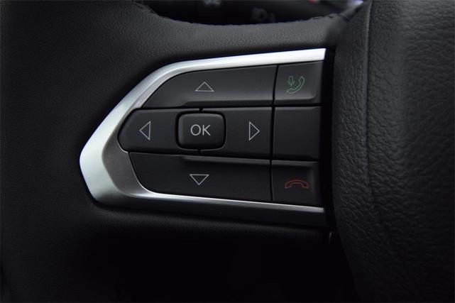 Photo of 2025 Diamond Black Jeep Compass