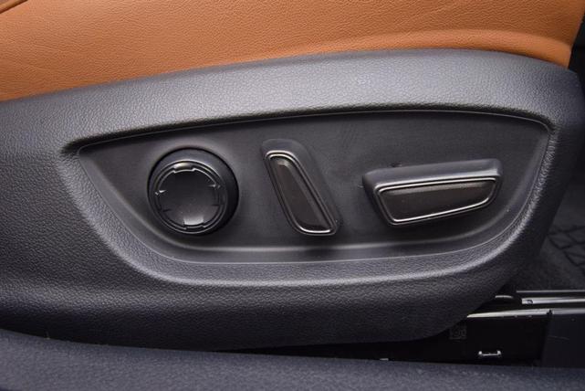 Photo of 2021 Wind Chill Pearl Toyota Avalon Hybrid
