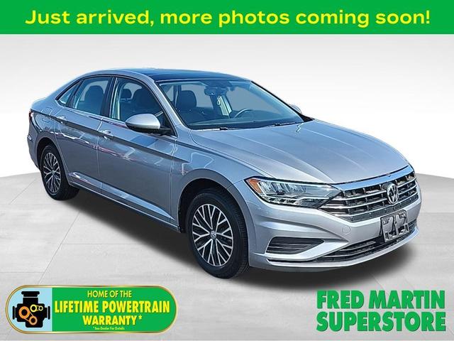 Photo of 2021 Pyrite Silver Metallic Volkswagen Jetta