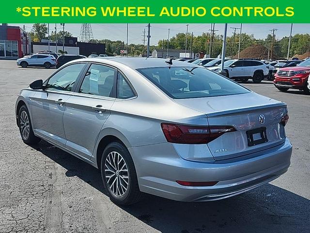 Photo of 2021 Pyrite Silver Metallic Volkswagen Jetta