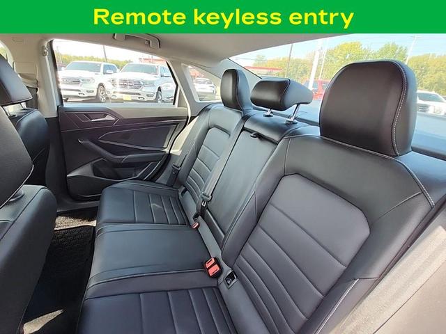 Photo of 2021 Pyrite Silver Metallic Volkswagen Jetta