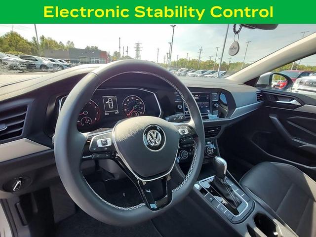 Photo of 2021 Pyrite Silver Metallic Volkswagen Jetta