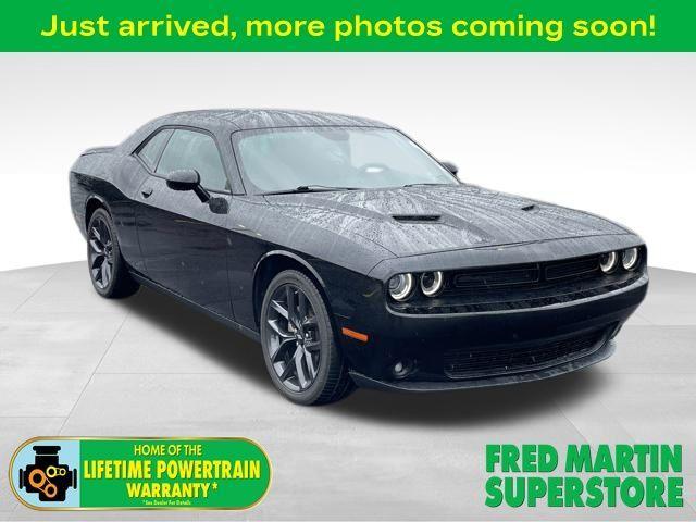 Photo of 2022 Pitch Black Clearcoat Dodge Challenger