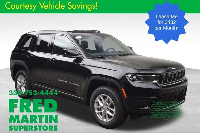 Photo of 2025 Diamond Black Jeep Grand Cherokee