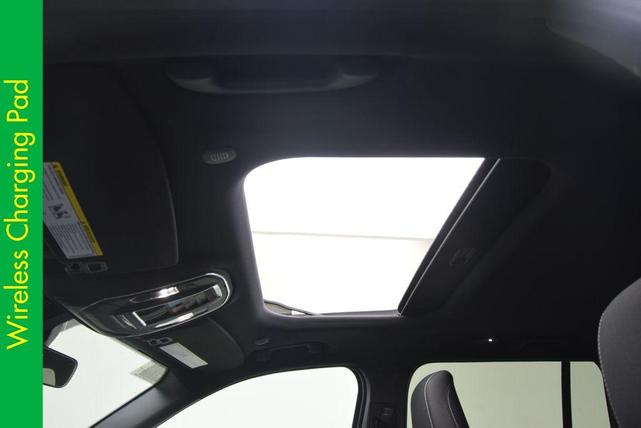 Photo of 2025 Diamond Black Jeep Grand Cherokee