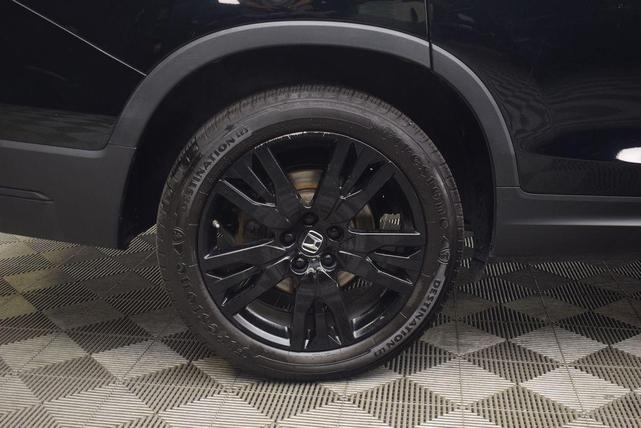 Photo of 2022 Crystal Black Pearl Honda Pilot
