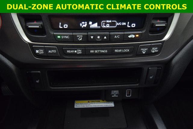 Photo of 2022 Crystal Black Pearl Honda Pilot