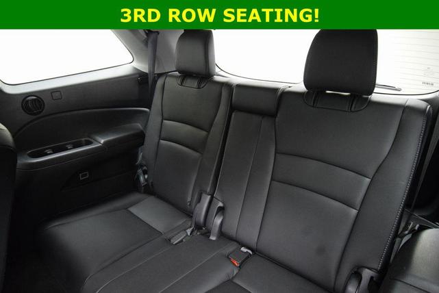 Photo of 2022 Crystal Black Pearl Honda Pilot