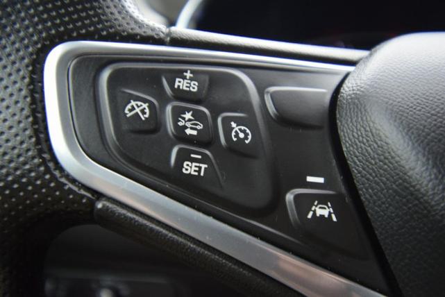 Photo of 2023 Gray Chevrolet Equinox