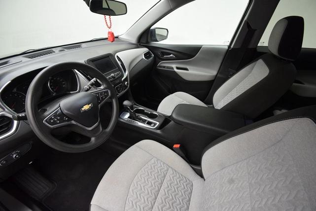 Photo of 2023 Gray Chevrolet Equinox