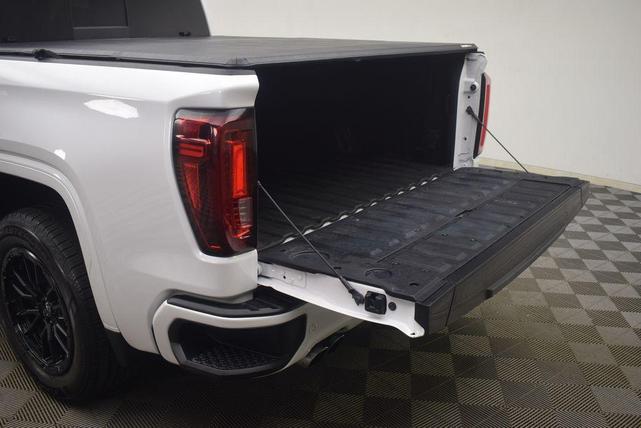 Photo of 2022 White Frost Tri-Coat GMC Sierra 1500