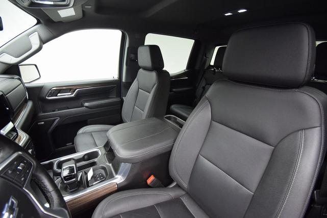 Photo of 2023 Glacier Blue Metallic Chevrolet Silverado 1500