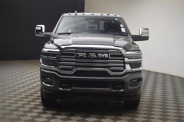 Photo of 2025 Granite Crystal Clearcoat Metallic RAM 2500