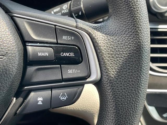 Photo of 2018 Radiant Red Metallic Honda Accord