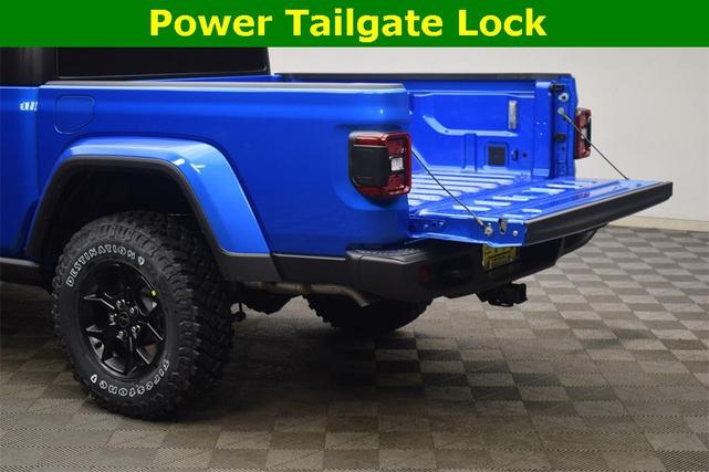 Photo of 2025 Hydro Blue Pearlcoat Jeep Gladiator