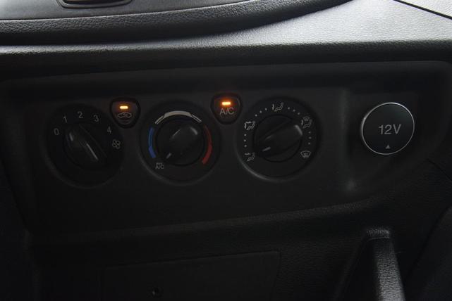 Photo of 2018 Oxford White Ford Transit-250