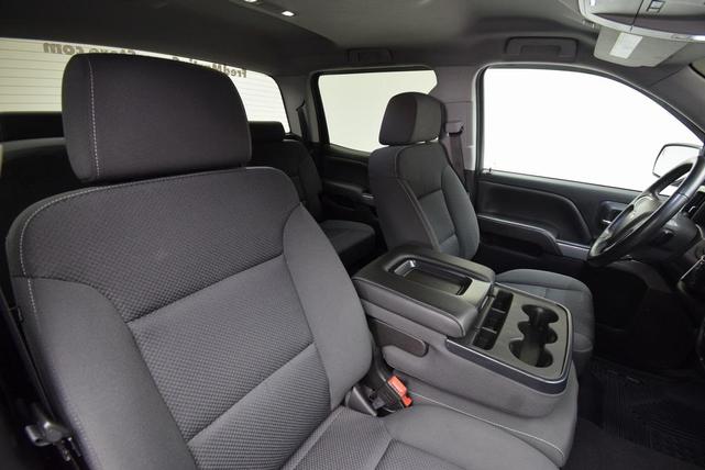 Photo of 2018 Red Chevrolet Silverado 1500