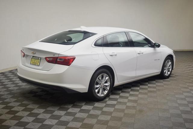 Photo of 2023 Summit White Chevrolet Malibu