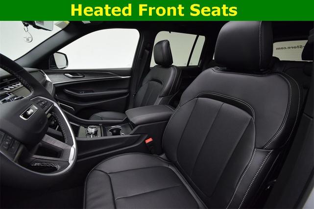 Photo of 2025 Diamond Black Jeep Grand Cherokee 4xe