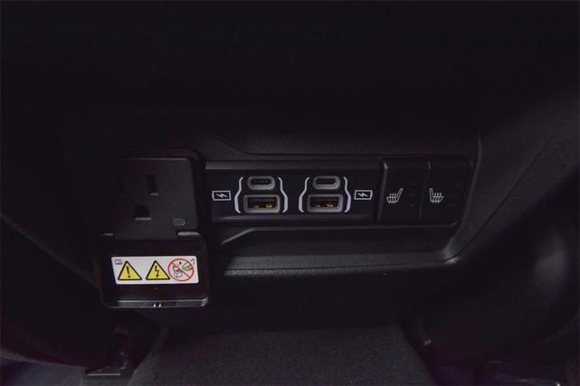 Photo of 2025 Diamond Black Jeep Grand Cherokee 4xe