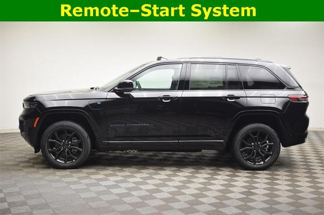 Photo of 2025 Diamond Black Jeep Grand Cherokee 4xe