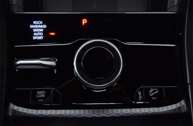 Photo of 2025 Metallic Jeep Grand Cherokee 4xe