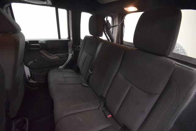 Photo of 2014 Billet Clearcoat Metallic Jeep Wrangler Unlimited