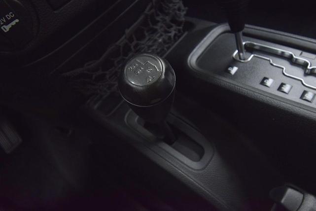 Photo of 2014 Billet Clearcoat Metallic Jeep Wrangler Unlimited