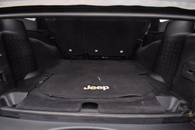 Photo of 2014 Billet Clearcoat Metallic Jeep Wrangler Unlimited