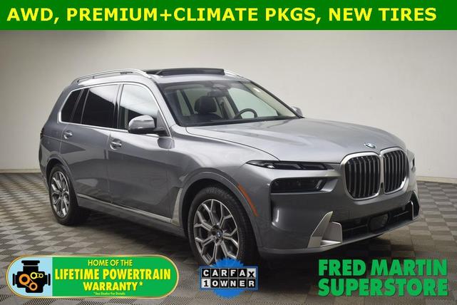 2023 BMW X7