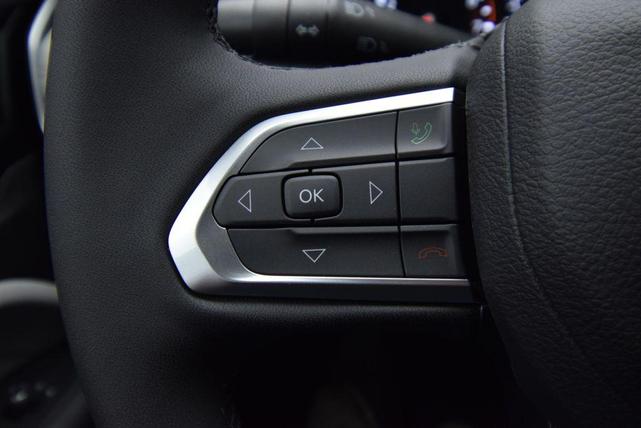 Photo of 2025 Hydro Blue Pearlcoat Jeep Compass