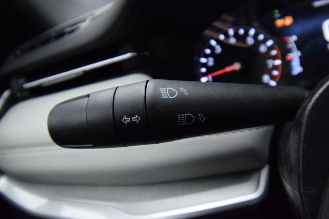Photo of 2025 Hydro Blue Pearlcoat Jeep Compass