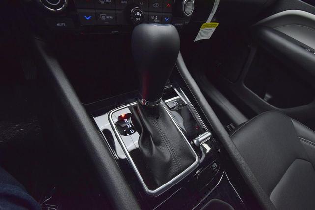 Photo of 2025 Hydro Blue Pearlcoat Jeep Compass