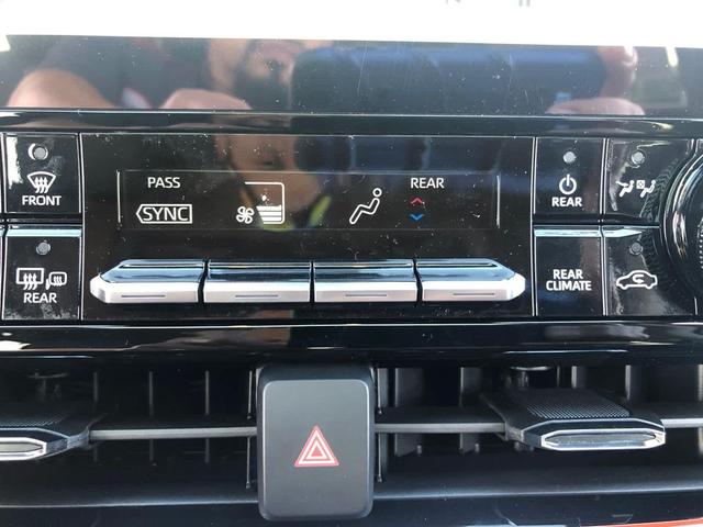 Photo of 2025 Ruby Flare Pearl Toyota Highlander