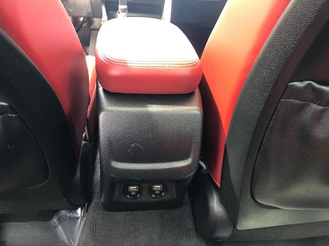Photo of 2023 Glacial White Pearl Kia K5