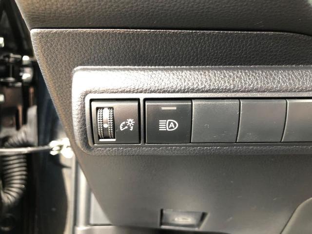 Photo of 2023 Midnight Black Metallic Toyota Corolla