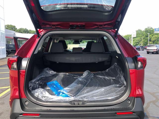 Photo of 2025 Ruby Flare Pearl Toyota RAV4
