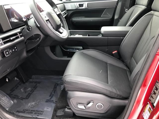 Photo of 2025 Ultimate Red Hyundai SANTA FE
