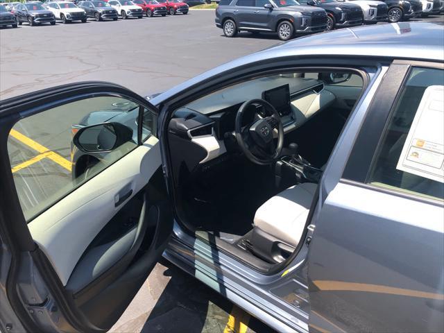 Photo of 2022 Celestite Toyota Corolla Hybrid